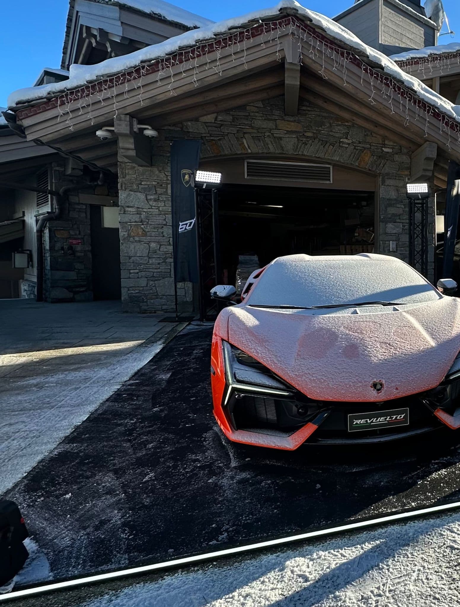 Lamborghini — Lancement